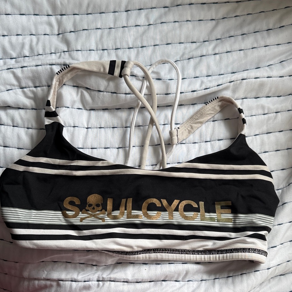 SoulCycle x Lululemon Women's Black and Gold Striped Sports Bra